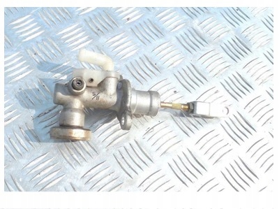 Купити Nissan almera tino 2.2 dci 03r - помпа зчеплення