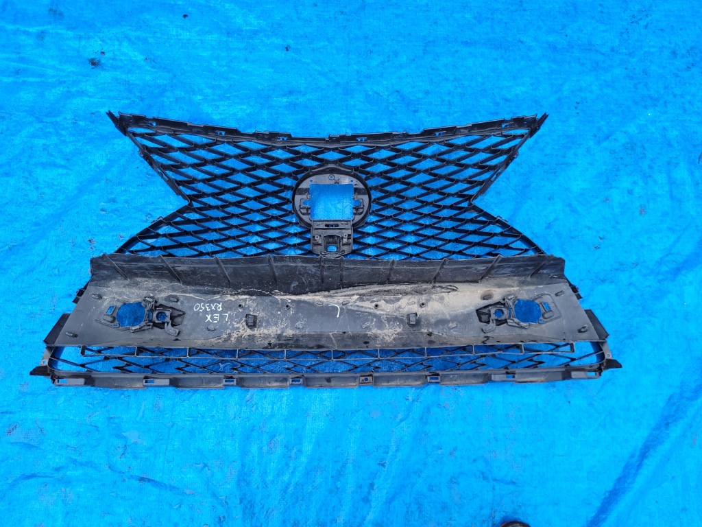 Lexus rx iv | решітка радіатора решітка радіатора бампера перед передній f-sport lift 53111-48460 Київ