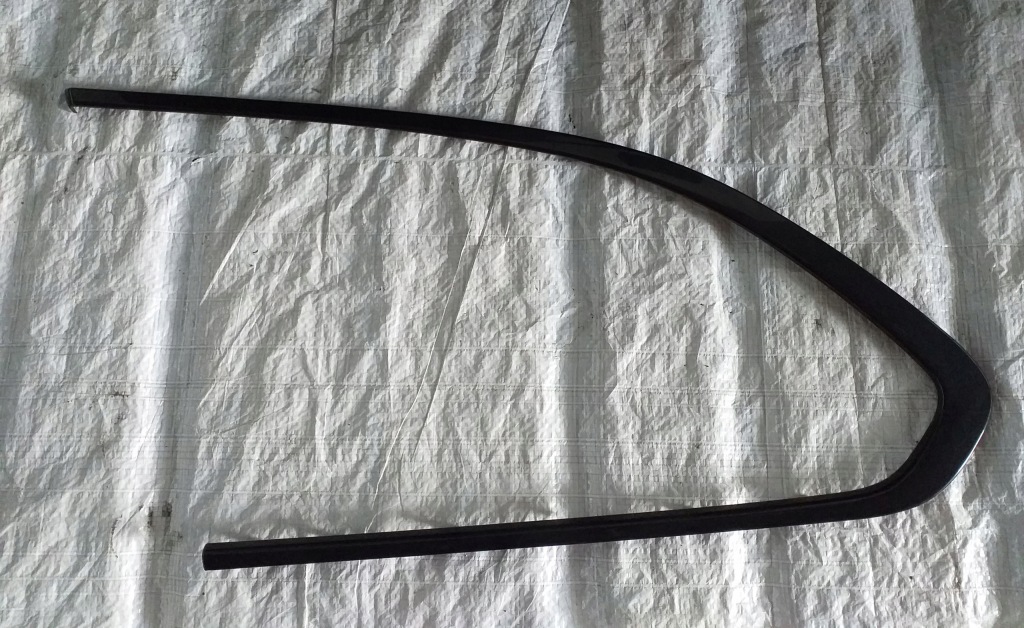 фото №1, Bmw 5 f11 молдинг стекло боковой левая