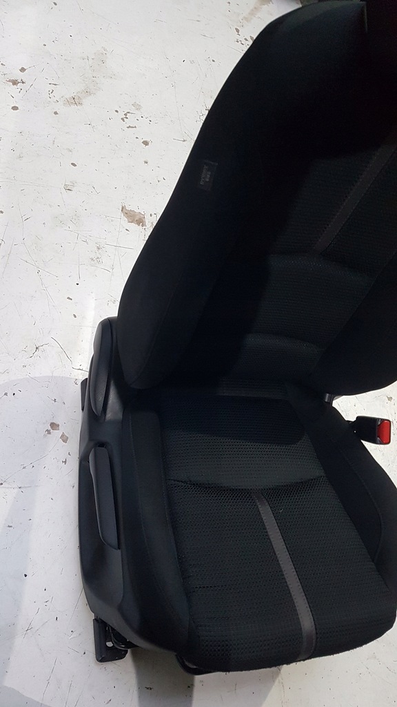 фото №6, Сидіння перед задня заднє сидіння mazda 3 bm