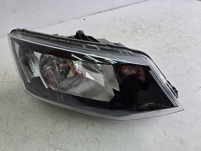 фото №1, Skoda fabia iii фара