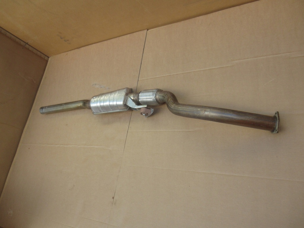 фото №8, Audi a8 s8 d4 вихлоп труба вихлопна лівий правий 4h0253211e