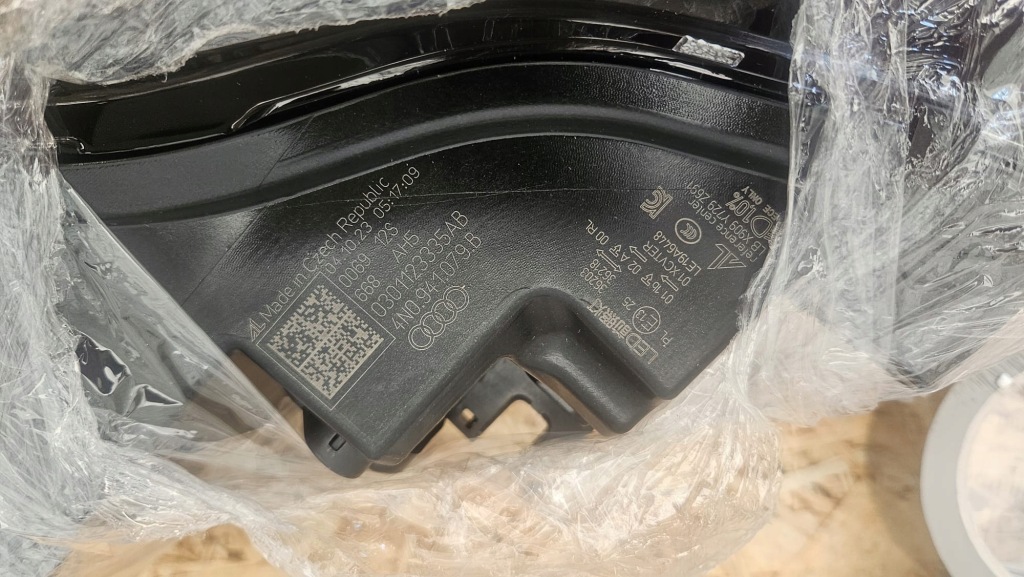 Купить Audi a8 d5 4n0 рестайлинг  full led matrix фара передняя левая правый  комплект