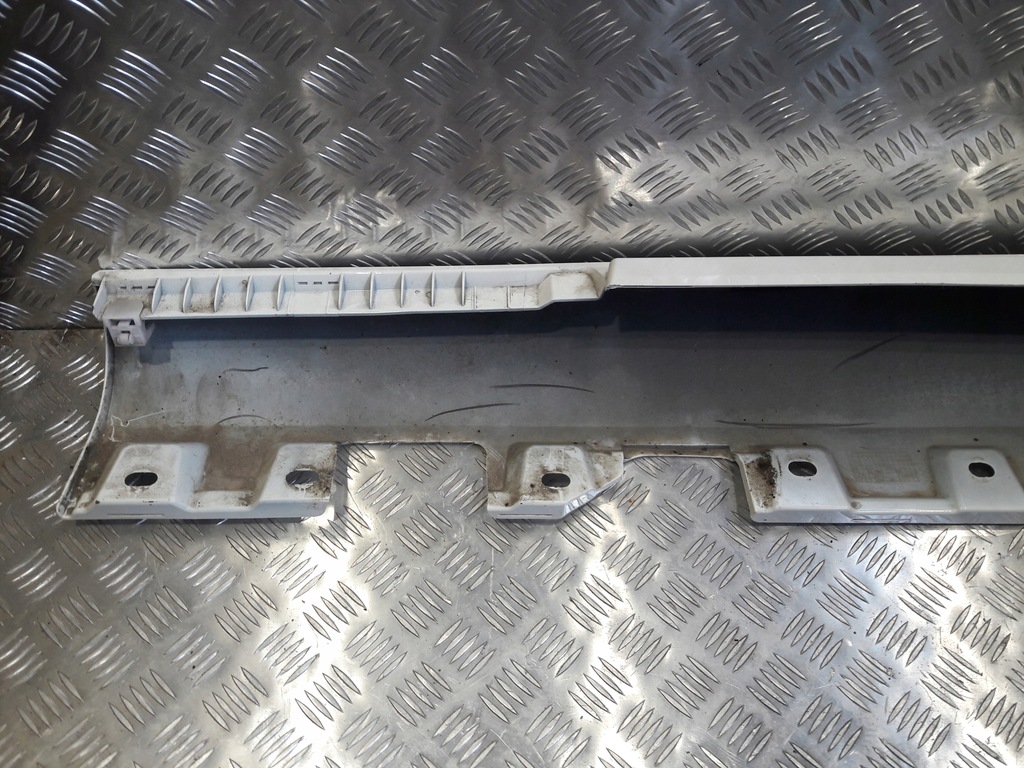 фото №10, Mercedes slc w172 молдинг prowoga права a1726980254