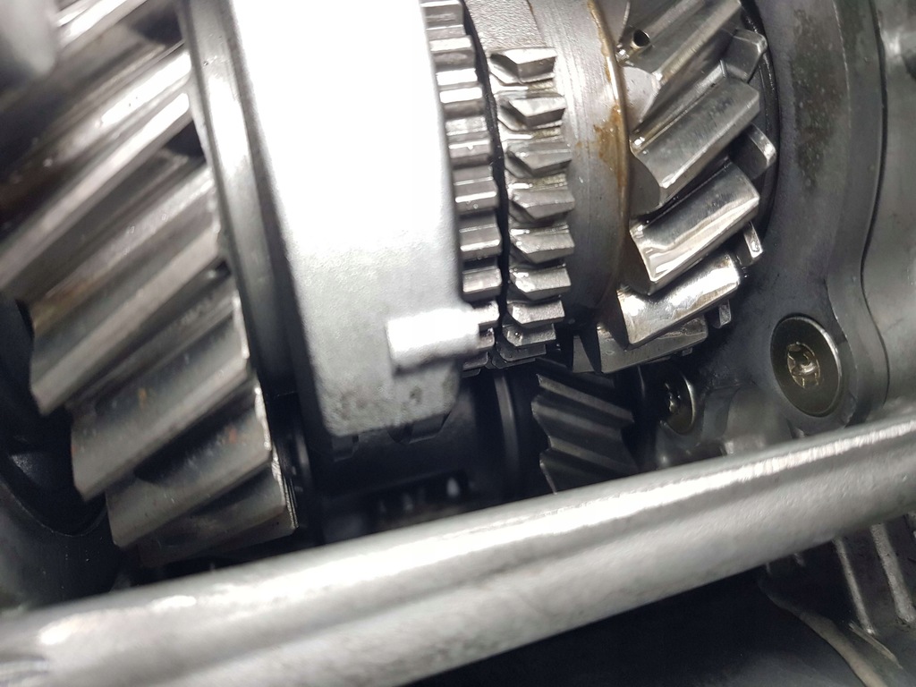 фото №8, Редуктор коробки mitsubishi pajero iii 3.5 v6