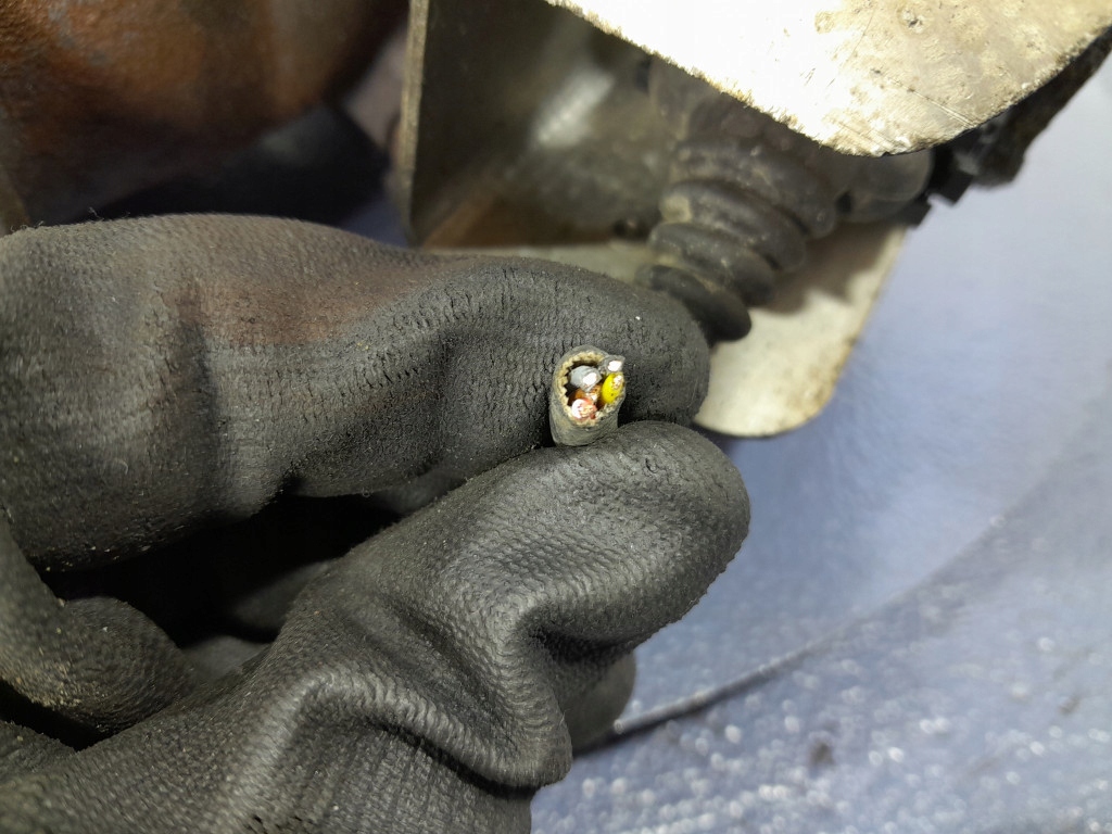 фото №5, Bmw 7 e65 e66 4.4d 330 km турбонагнітач права 7794250f 7794250 gt1752v