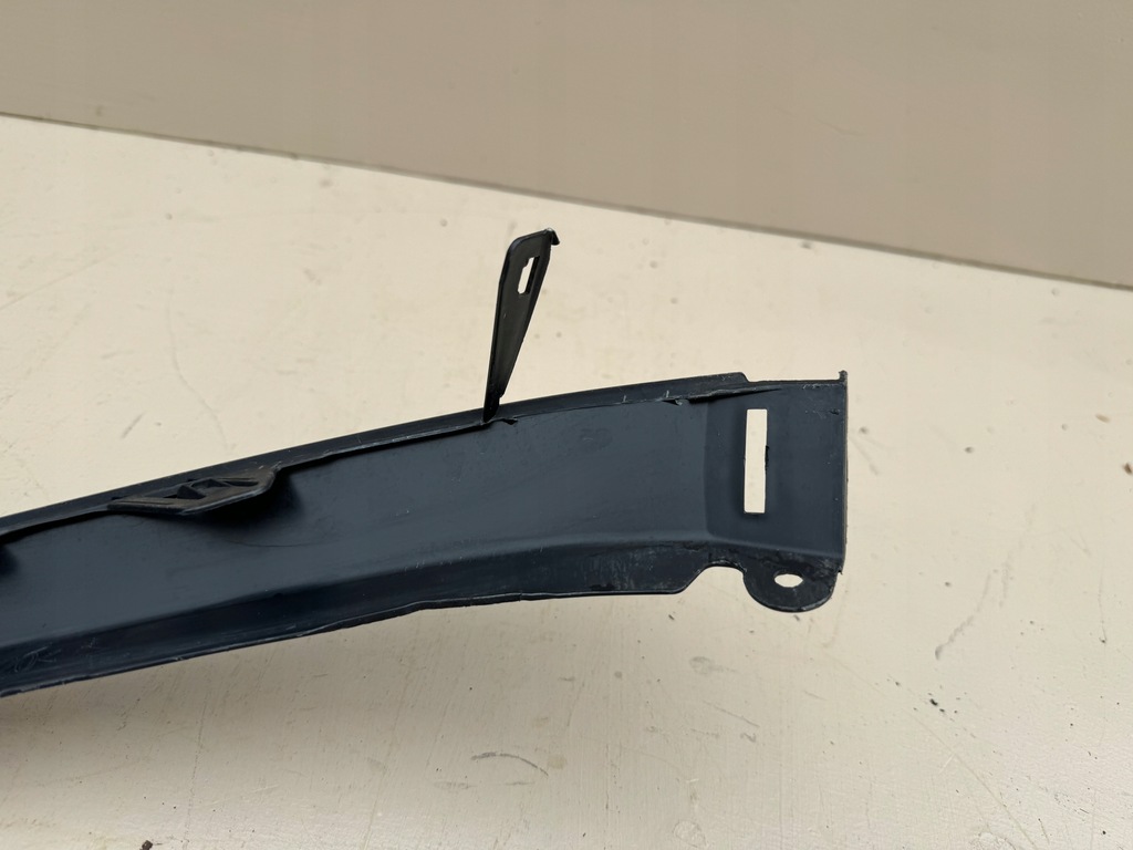 фото №16, Toyota yaris cross 20r- спойлер накладка бампера перед передняя