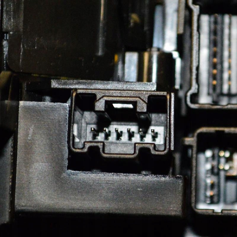 фото №6, Mazda 6 кольцо скользящий шлейф подрулевого переключателя переключатель поворотники дворник d6