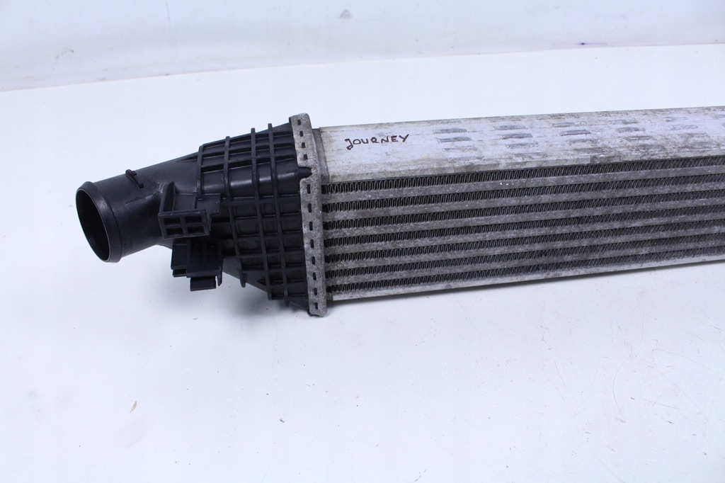 фото №4, Радіатор інтеркулер journey freemont 2.0crd