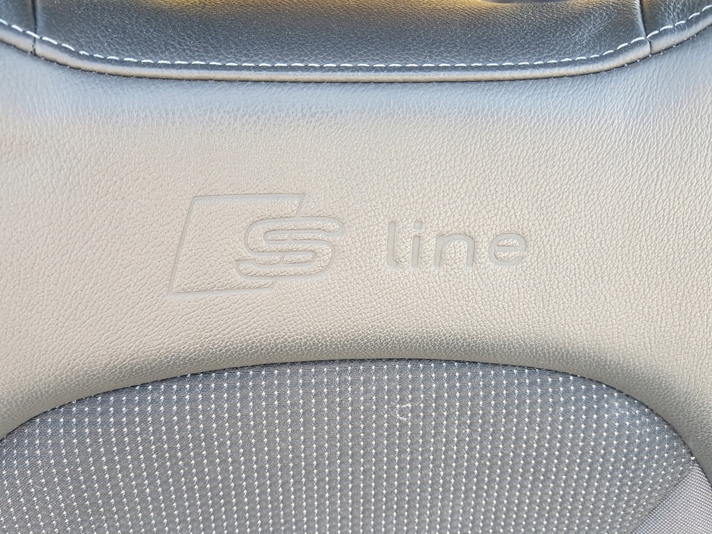 фото №4, Audi a1 8x 10-18r s-line сиденья заднее сиденье 3d