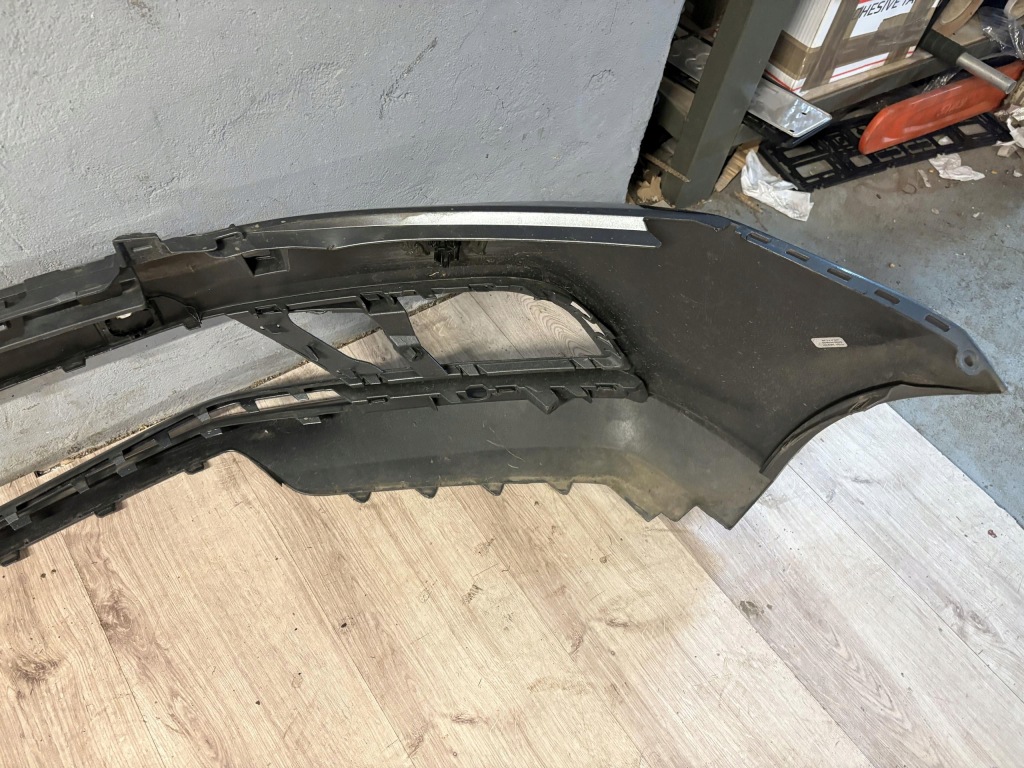 Vw jetta рестайлінг  5c6 15- бампер перед передній 4xpdc 5c6807217ag Оригінал