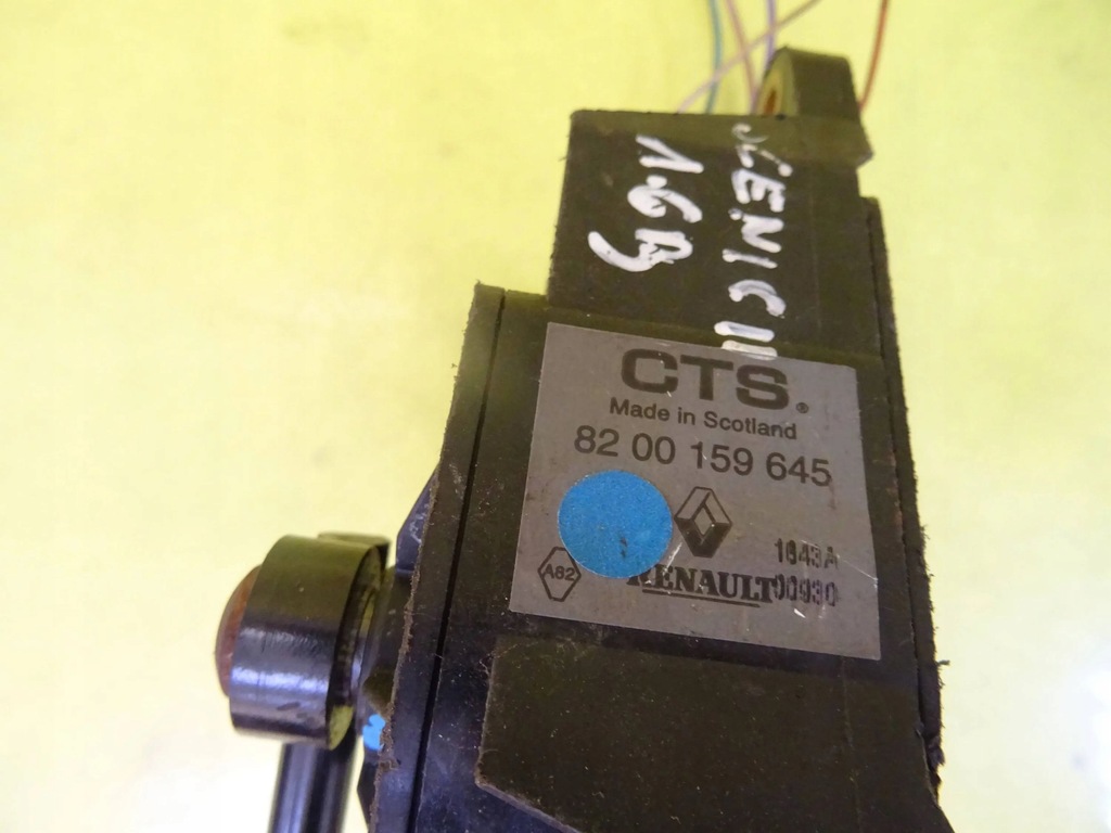 фото №2, Потенциометр газа renault scenic ii - grand 8200159645 nr208