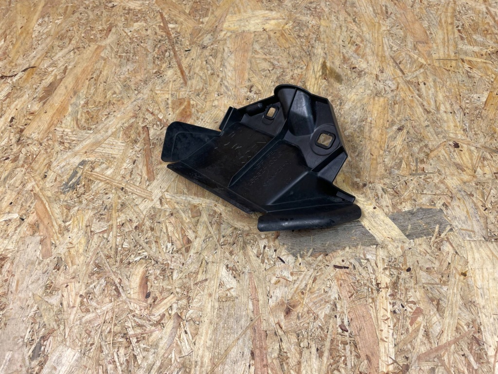 Впуск повітропровід повітря lexus ux 300e 16562-10010 2018- Київ