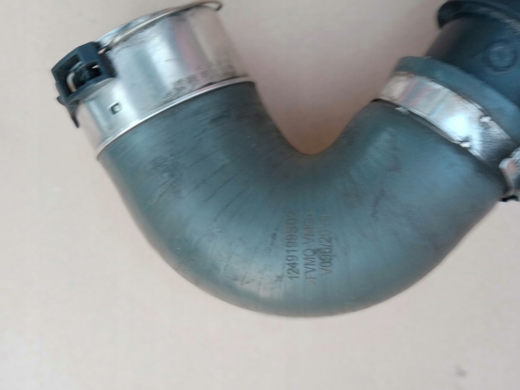 фото №2, Renault master iii 2.3dci труба шланг інтеркулер