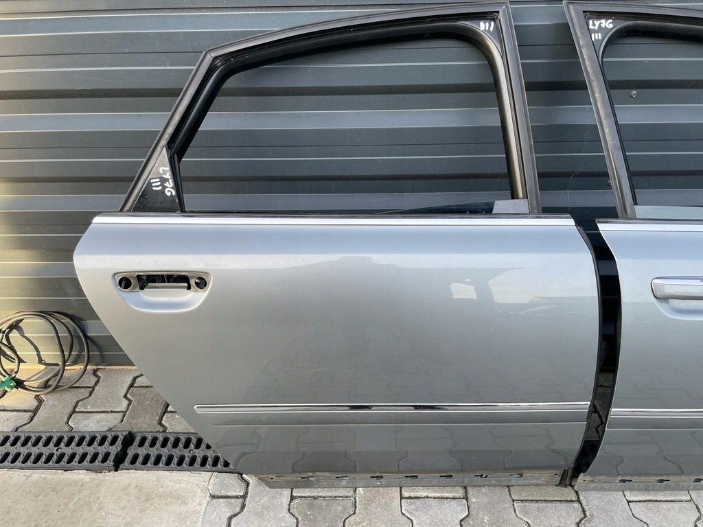 фото №8, Audi a8 d3 двері праве перед задня w колір ly7g