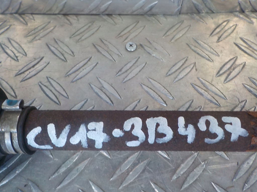 Ford fiesta mk7 1.0 привідний вал перед ліва Оригінал