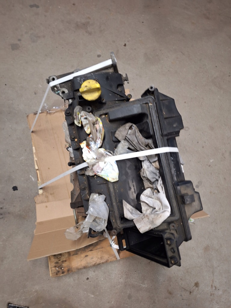 Двигатель renault twingo 1.2 b d4f 702 с Разборки