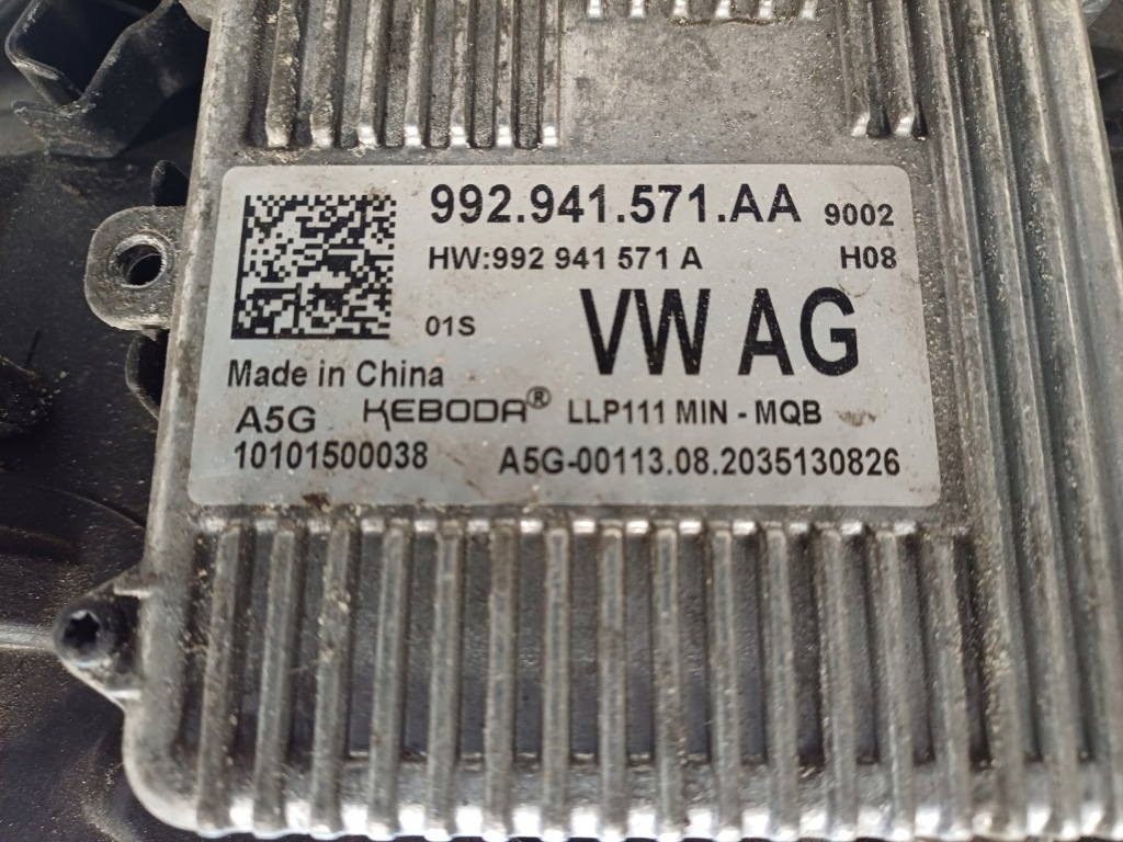 фото №10, Skoda superb 3 iii lift 19- лампа права перед full led 3v1941016d - cała