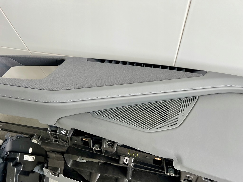 фото №5, Bmw g70 приборная панель приборная консоль приборная панель nowa oem 7884023 оригинал