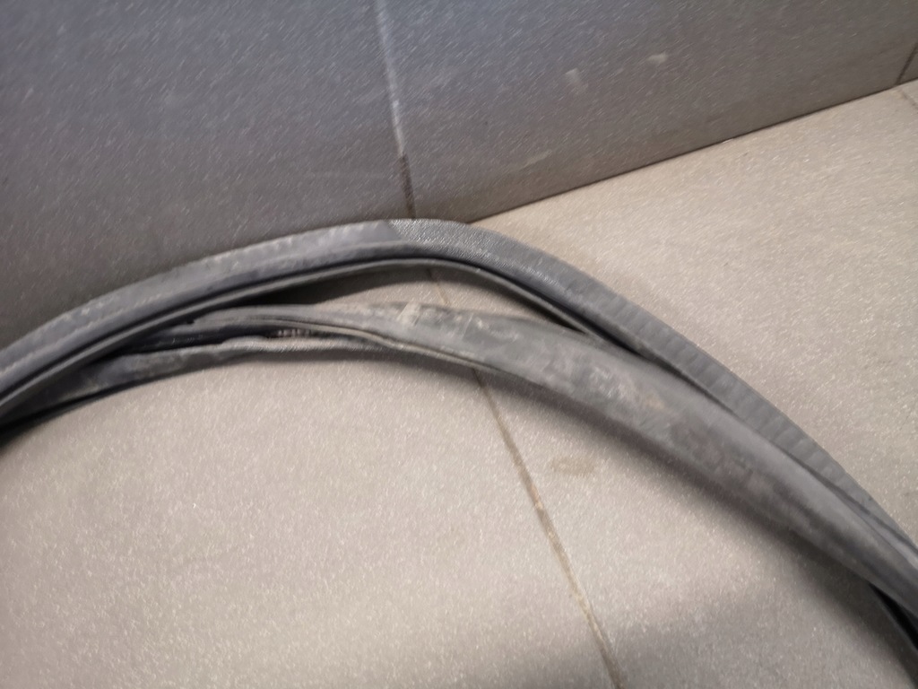 фото №7, Прокладка дверь левый задняя audi a4 b6 avant