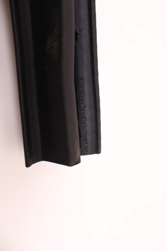 Mercedes-benz cle a236 прокладка скло права Київ