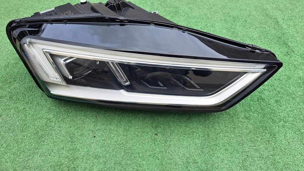 фото №1, Audi r8 4s0 full led лампа передняя kpl