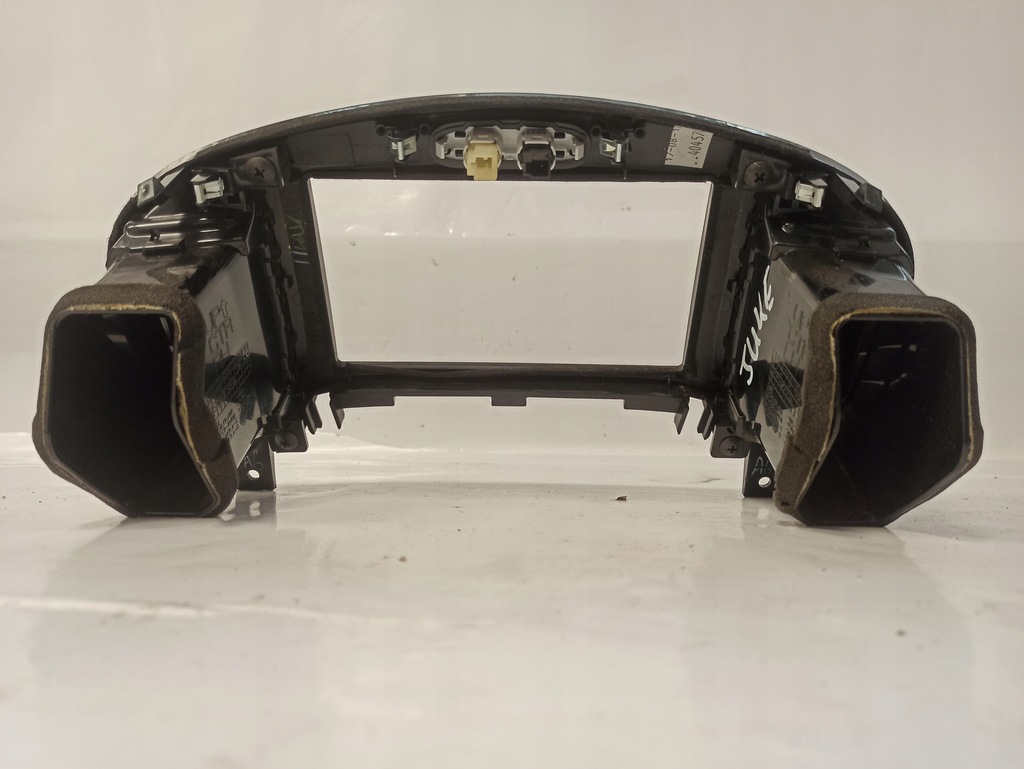 фото №7, Nissan juke рамка радио воздуховод свет 68260 1ke0a 682601ke0a