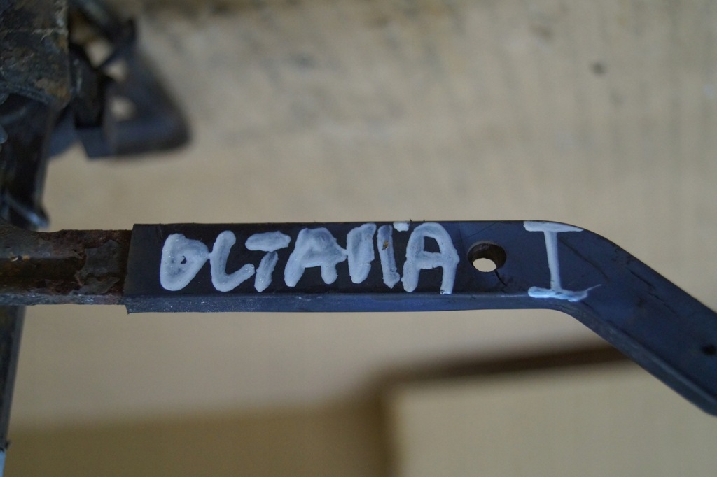 фото №6, Засувка капот перед skoda octavia i