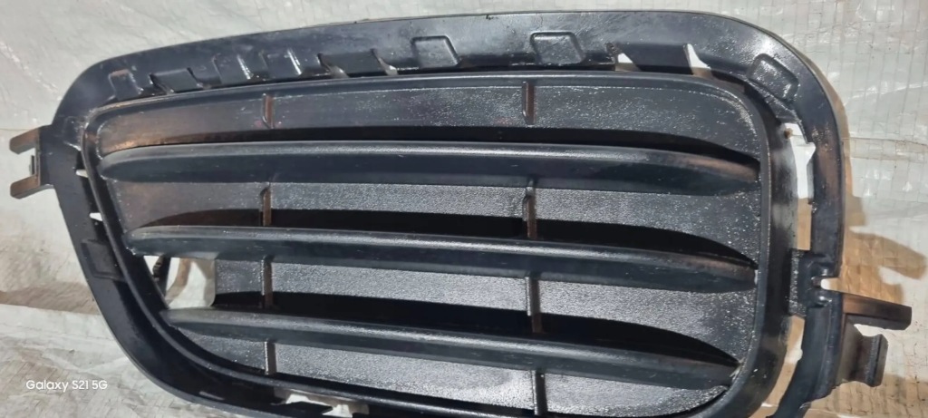 Решётка бампера левая передняя bmw x1 f48 f49 Киев