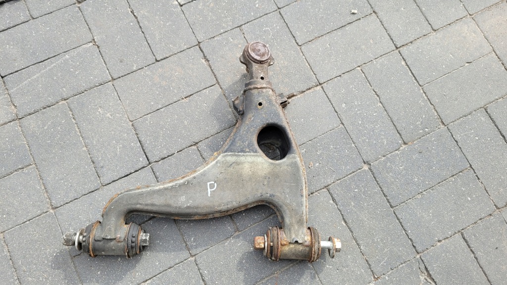 Mercedes sl r129 рычаг правый перед Недорого