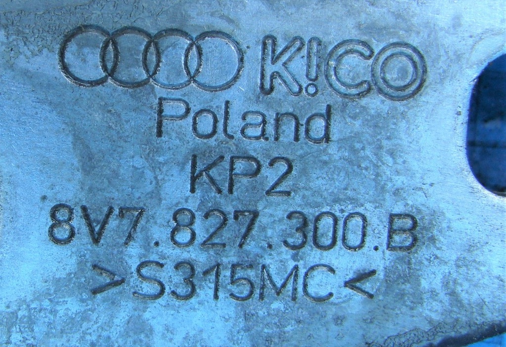 фото №5, Петля правий задній кришки audi a3 8v ca 8v7827300b