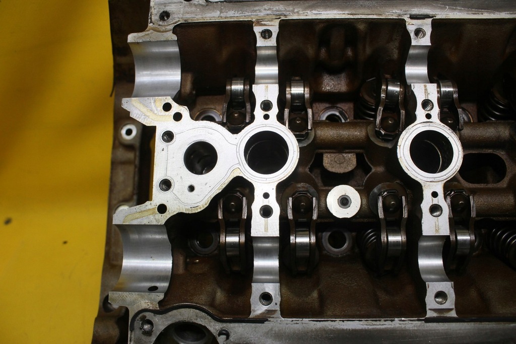 фото №5, Головка левая audi a6 s6 c6 a8 d3 5.2 fsi bxa 07l103373j