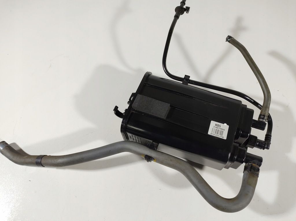 фото №9, Kia stonic 17- фильтр угольный топлива