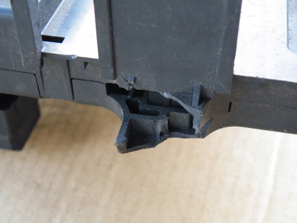 фото №16, Nissan primera p11 2.0 16v корпус коробка предохранителей