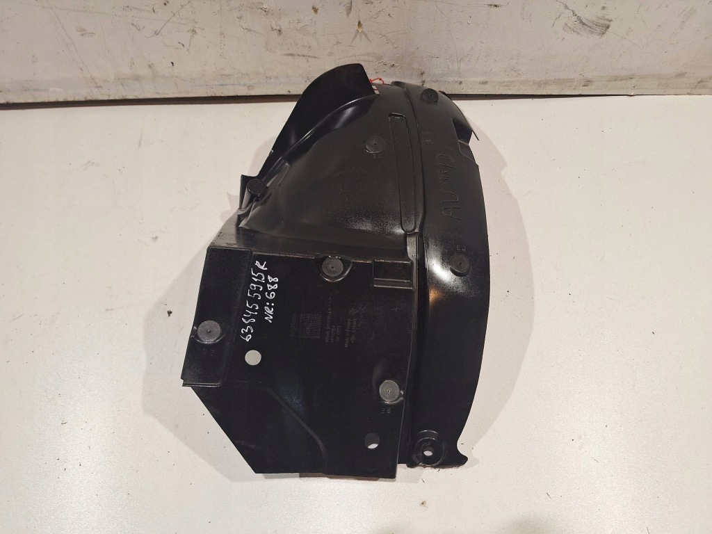 фото №1, Подкрылок перед правое задняя часть 638455915r renault trafic iii nv300 19-