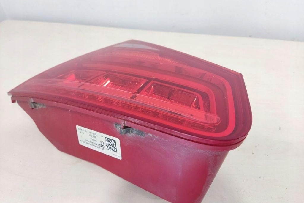 фото №7, Права лампа кришки багажника audi a8 d2 4d2, 4d8 4h0945094a 4.0l бензиновий