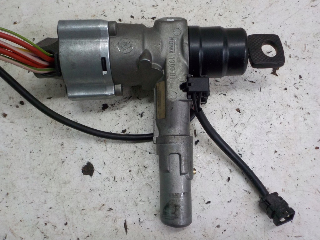 Купити Mercedes w124 замок запалювання ключ