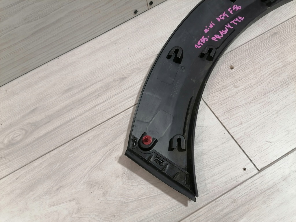 фото №7, Mini f55 f56 молдинг крила правий задня 9450676