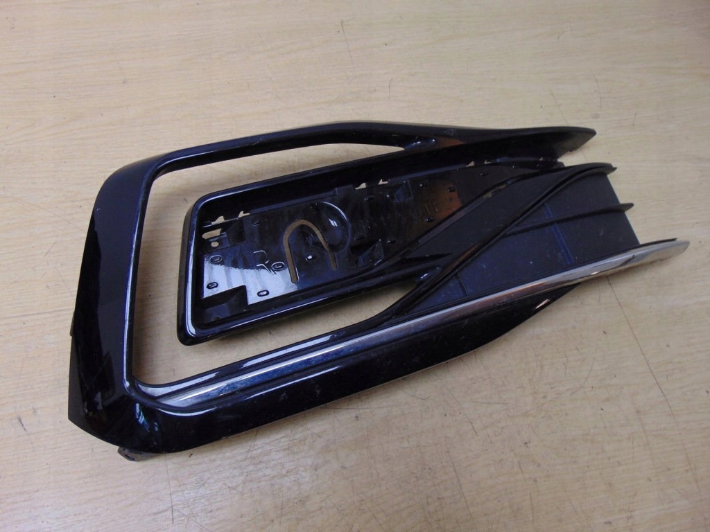 фото №2, Решітка w бампер права vw passat b8 r-line