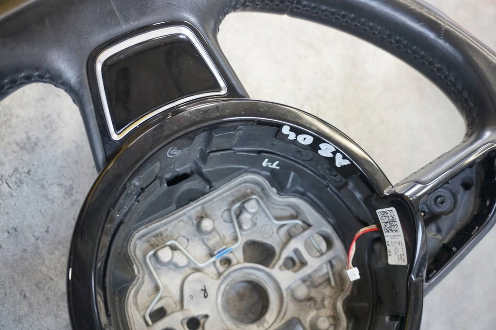 фото №11, Воздуховод трёхспицевая кожа audi a8 d4