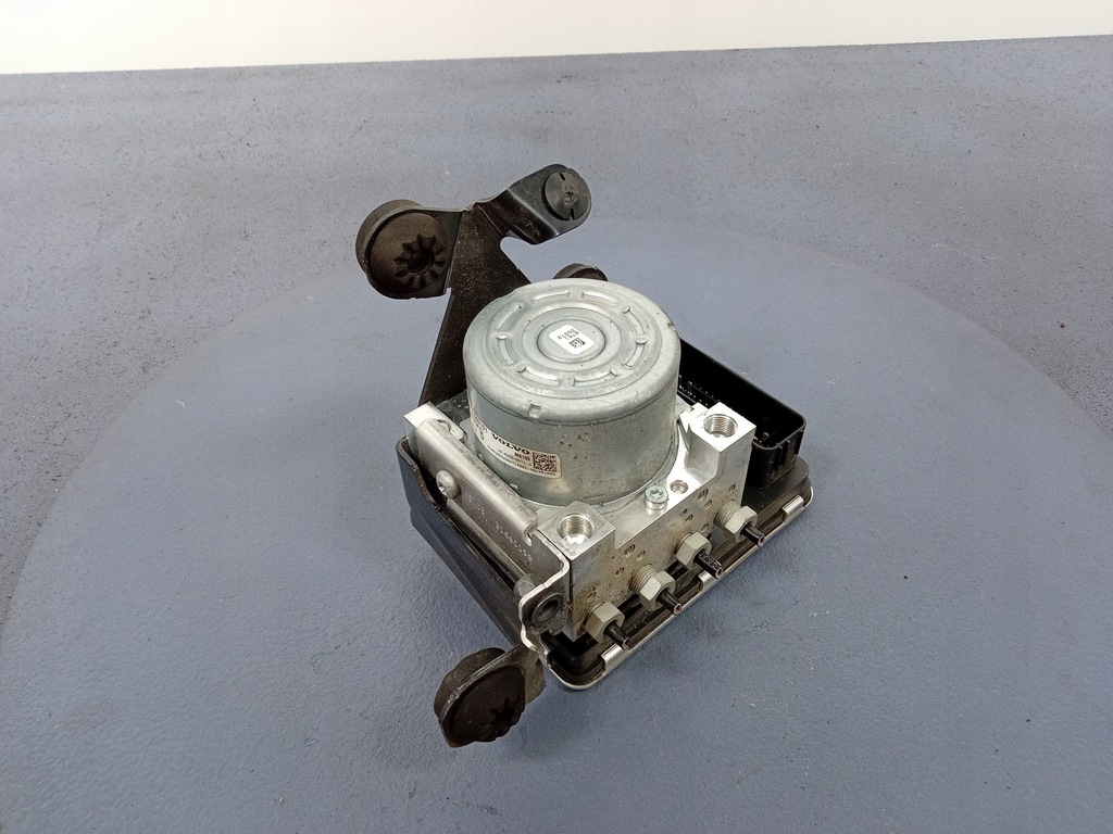 фото №7, Volvo v90 s90 ii 2.0 d4 насос abs 31680101