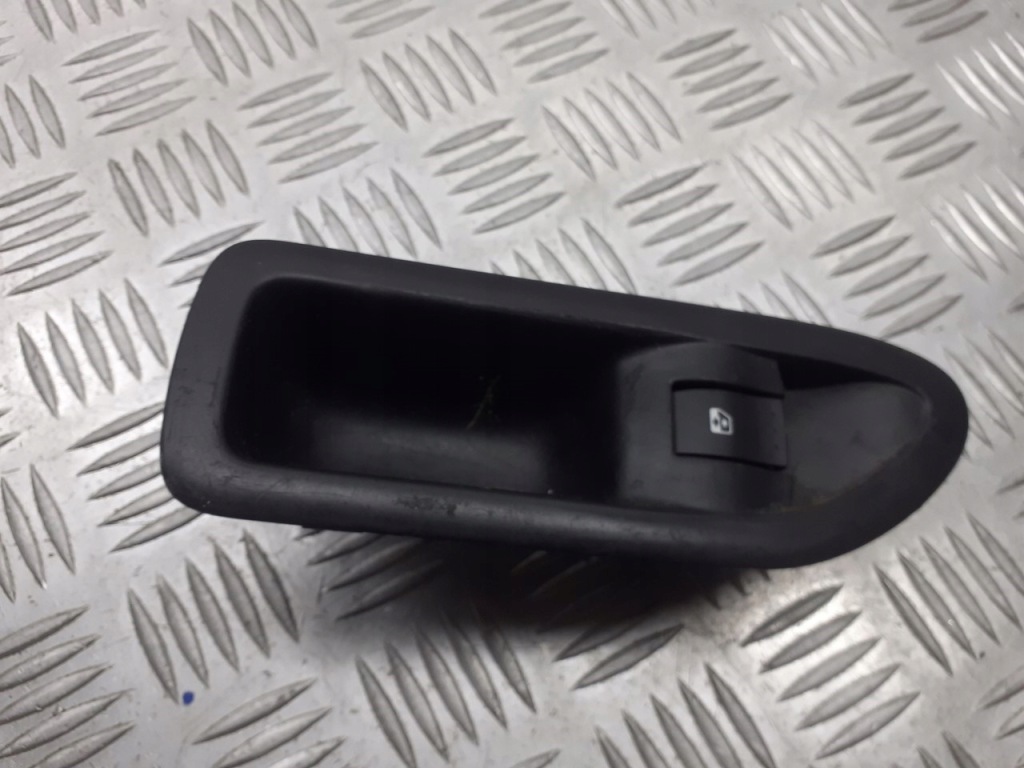 фото №1, Панель скло лівий задня renault laguna ii 8200317493