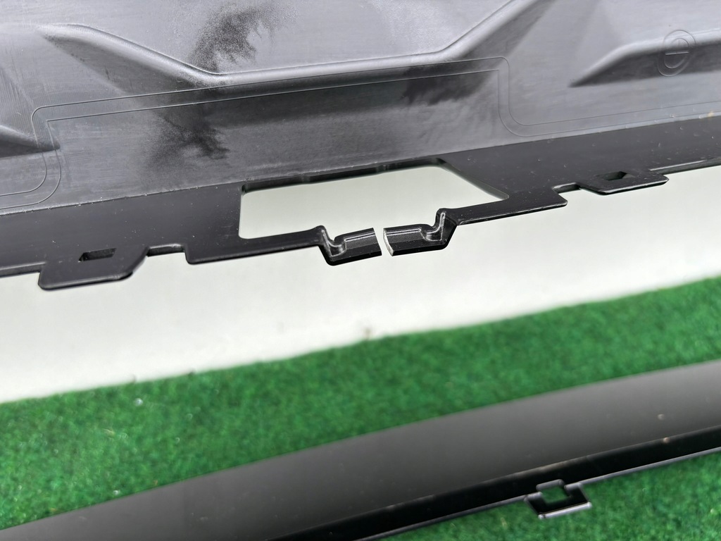 фото №8, Audi e-tron gt rs решётка радиатора решётка радиатора чёрный nówka 4j3853653 k139/1416