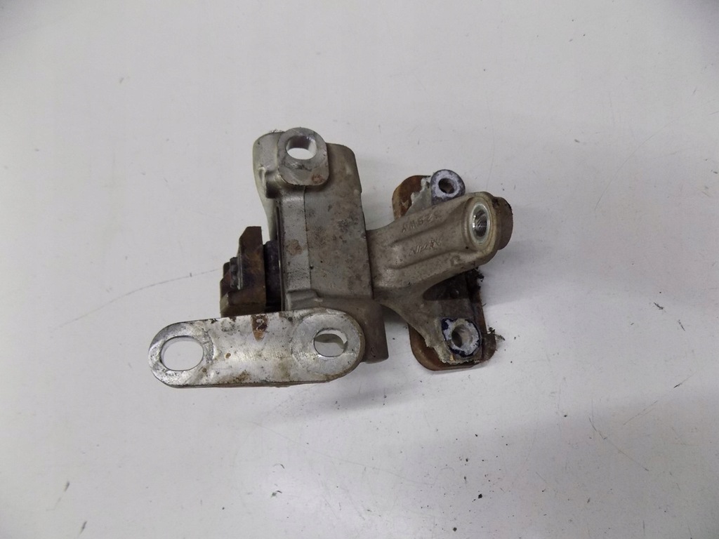 фото №4, Honda cr-v iii 2.2 кронштейн подушка двигуна