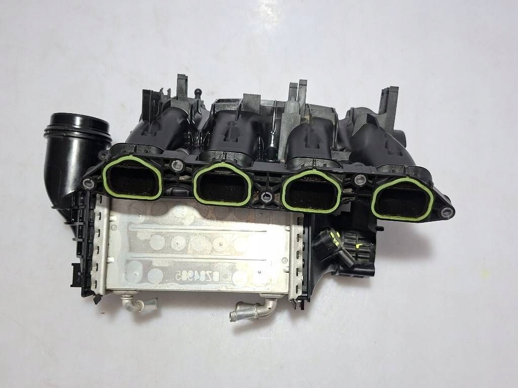 фото №10, Seat arona 2022r. колектор всмоктуючий радіатор інтеркулер пробіг 37.000km