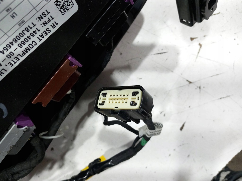 Сиденье левый водителя tesla model s рестайлинг с Разборки