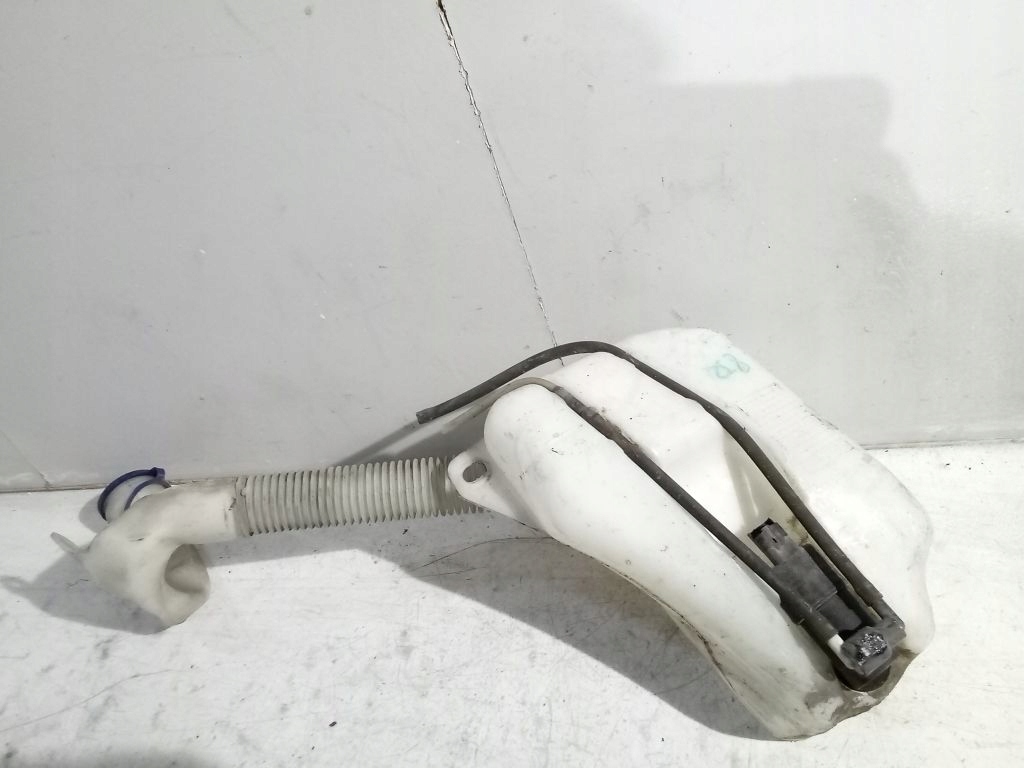 фото №4, Citroen c3 i бак омивача