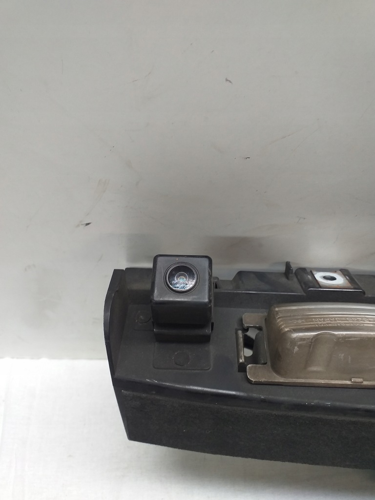 фото №10, Nissan gtr r35 подсветка номерного знака лампа камера