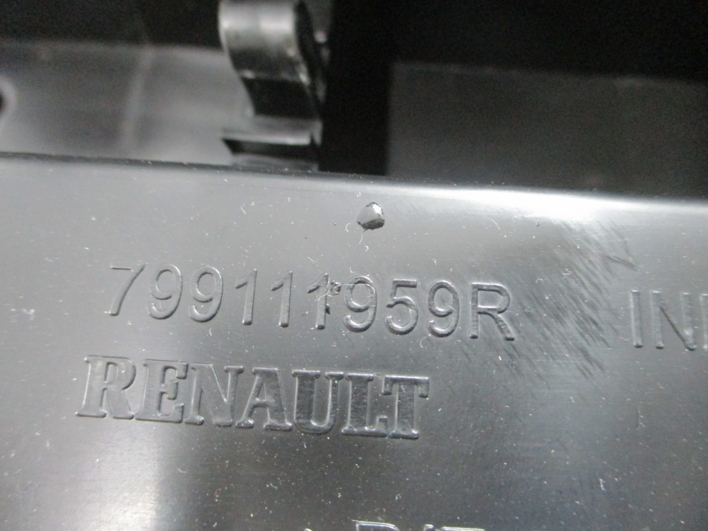 фото №3, Обшивка renault scenic iv799111959r правий