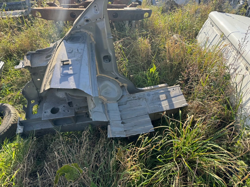 фото №1, Чверть лонжерон поріг правий ліва перед trafic iii vivaro b